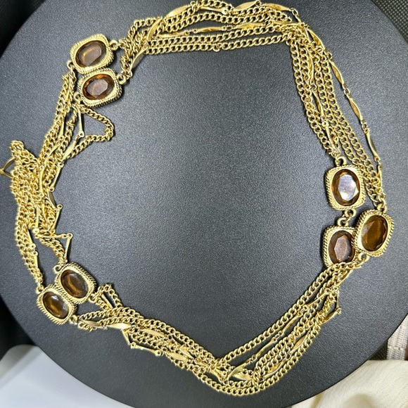 Vintage, Sarah Coventry, Golden embers, three strand, gold tone, chain, stunning - Picture 5 of 14